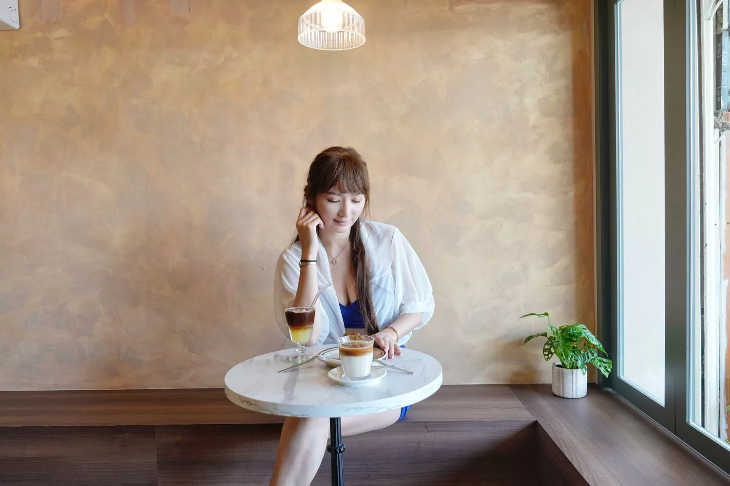 【Les Amis café 樂瑞比咖啡】新開幕質感嘉義東區咖啡廳! @混血珊莎的奇幻旅程