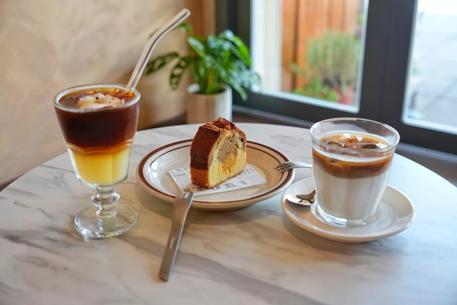 【Les Amis café 樂瑞比咖啡】新開幕質感嘉義東區咖啡廳! @混血珊莎的奇幻旅程