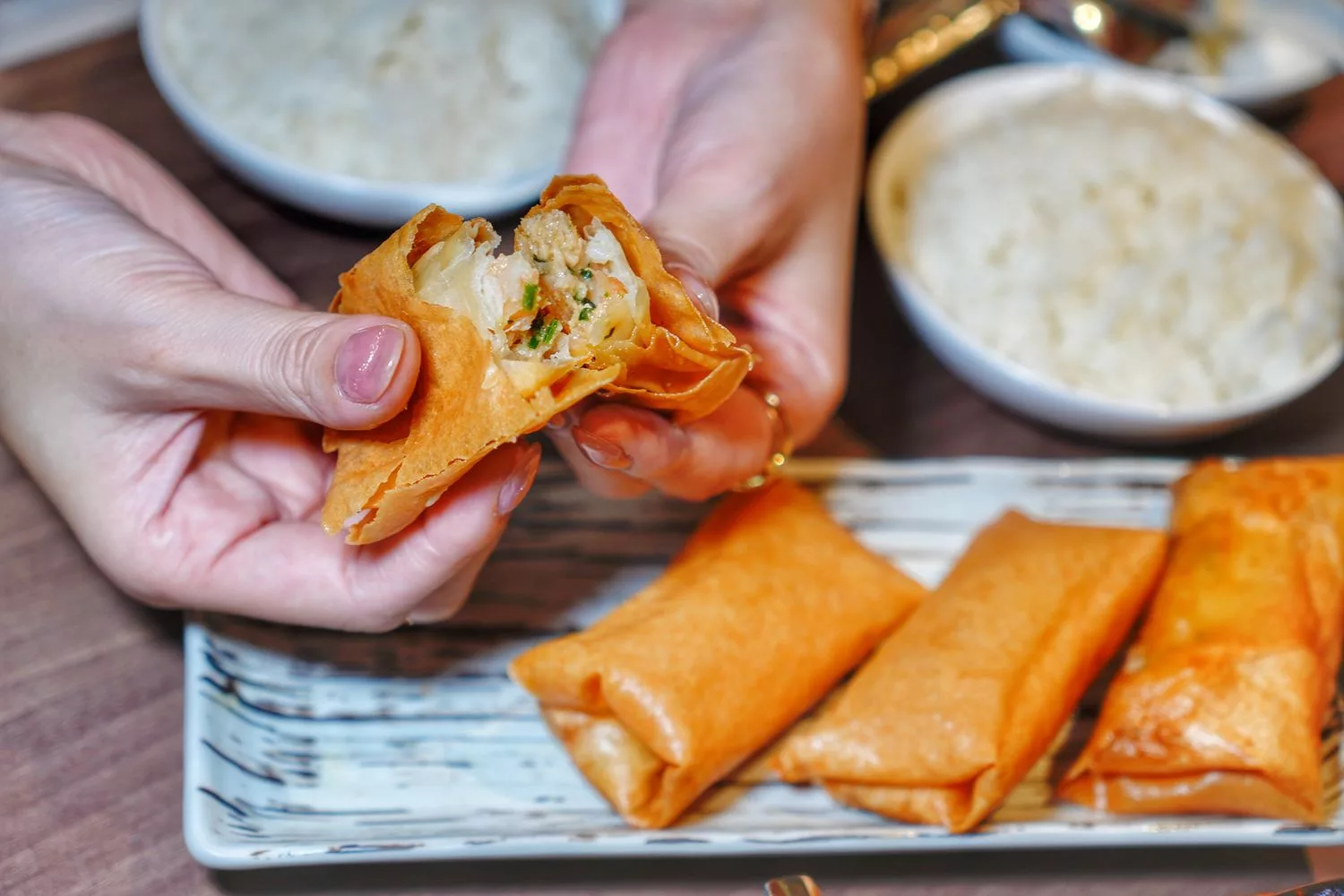 溜溜酸菜魚專賣店 中壢SOGO店｜獨家秘製配方，套餐白飯小菜吃到飽! @混血珊莎的奇幻旅程