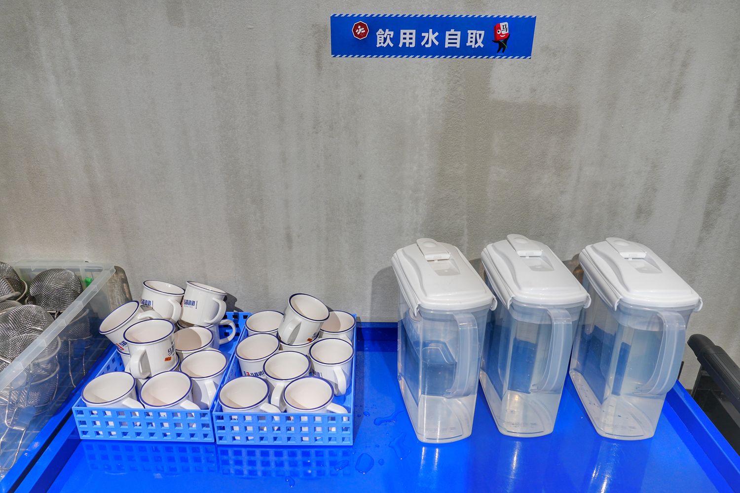 馬路邊邊串串香｜麻辣鍋控必吃桃園串串火鍋，享受撸串自由! @混血珊莎的奇幻旅程