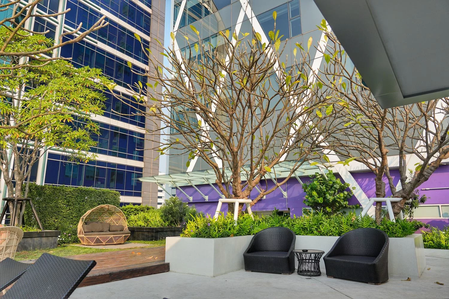 曼谷Surasak住宿 Mode Sathorn Hotel Bangkok｜超夯曼谷摩德沙吞酒店!蘇叻沙克站住宿 @混血珊莎的奇幻旅程