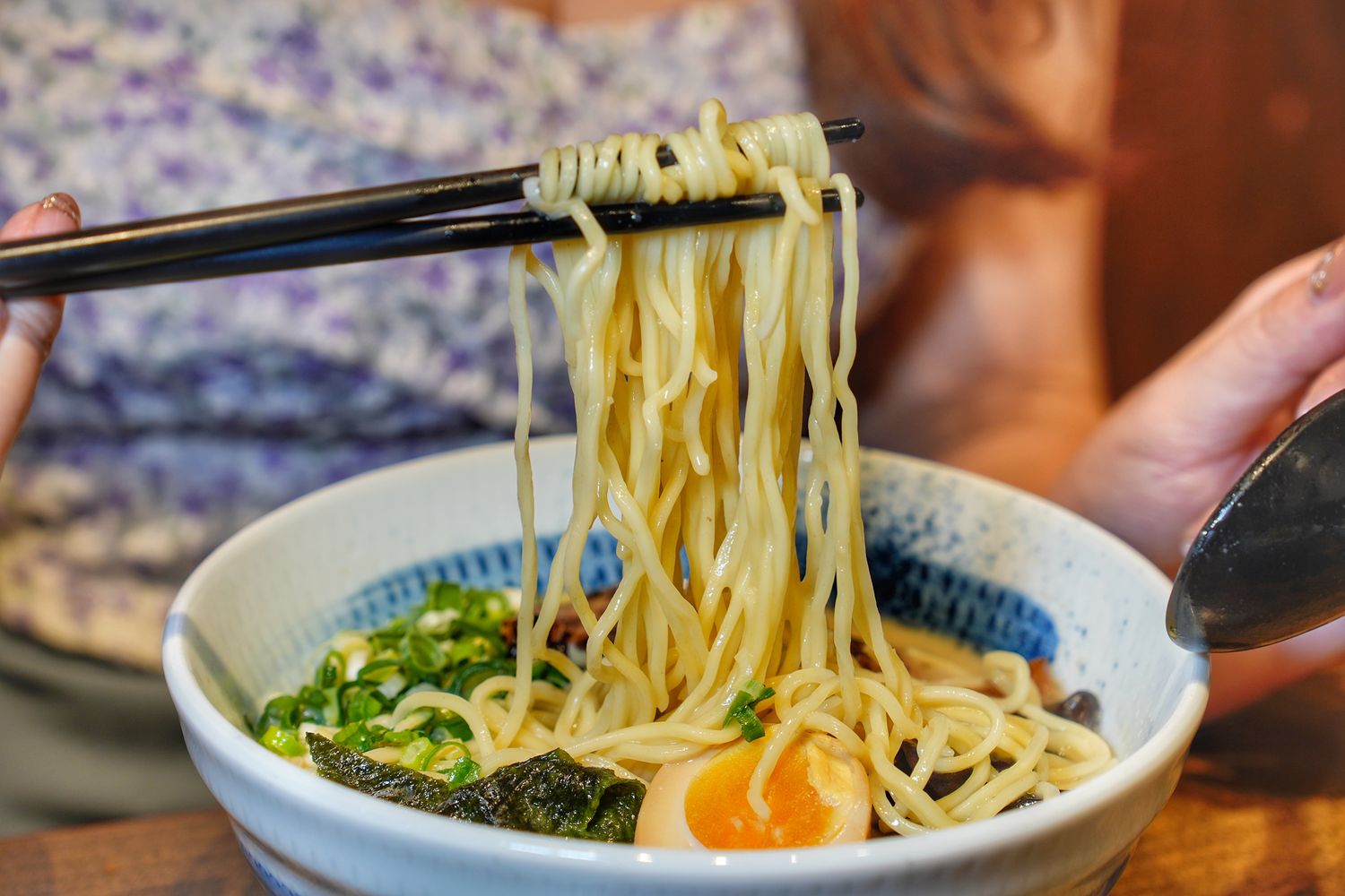 一心拉麵｜超夯羅東拉麵推薦，每日限量九州豚骨拉麵! @混血珊莎的奇幻旅程