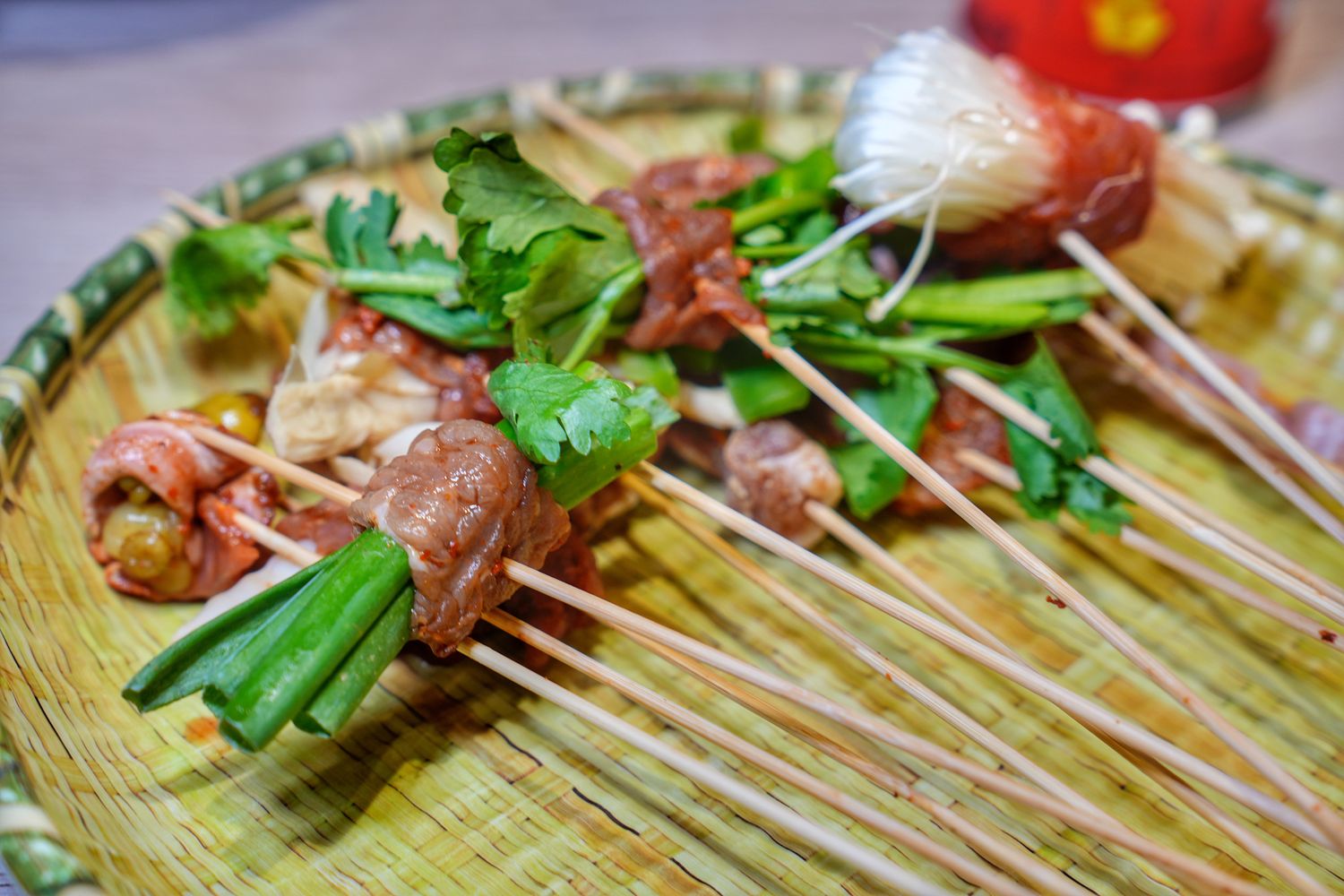 餉串串｜道地四川成都台中串串火鍋，免服務費白飯飲品無限供應! @混血珊莎的奇幻旅程