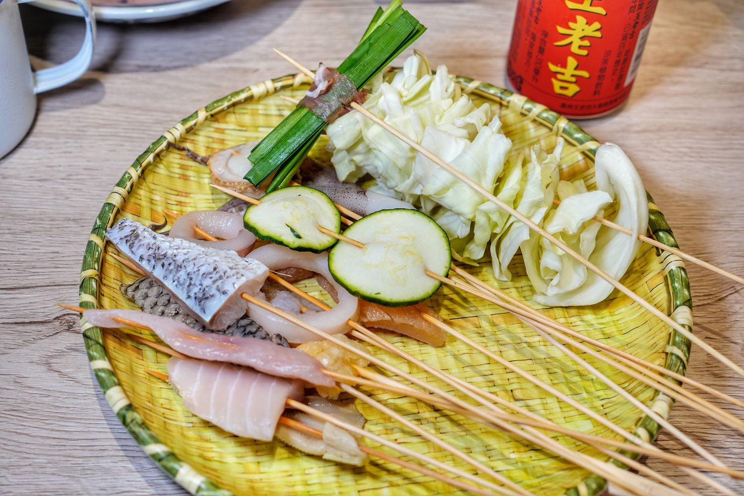 餉串串｜道地四川成都台中串串火鍋，免服務費白飯飲品無限供應! @混血珊莎的奇幻旅程