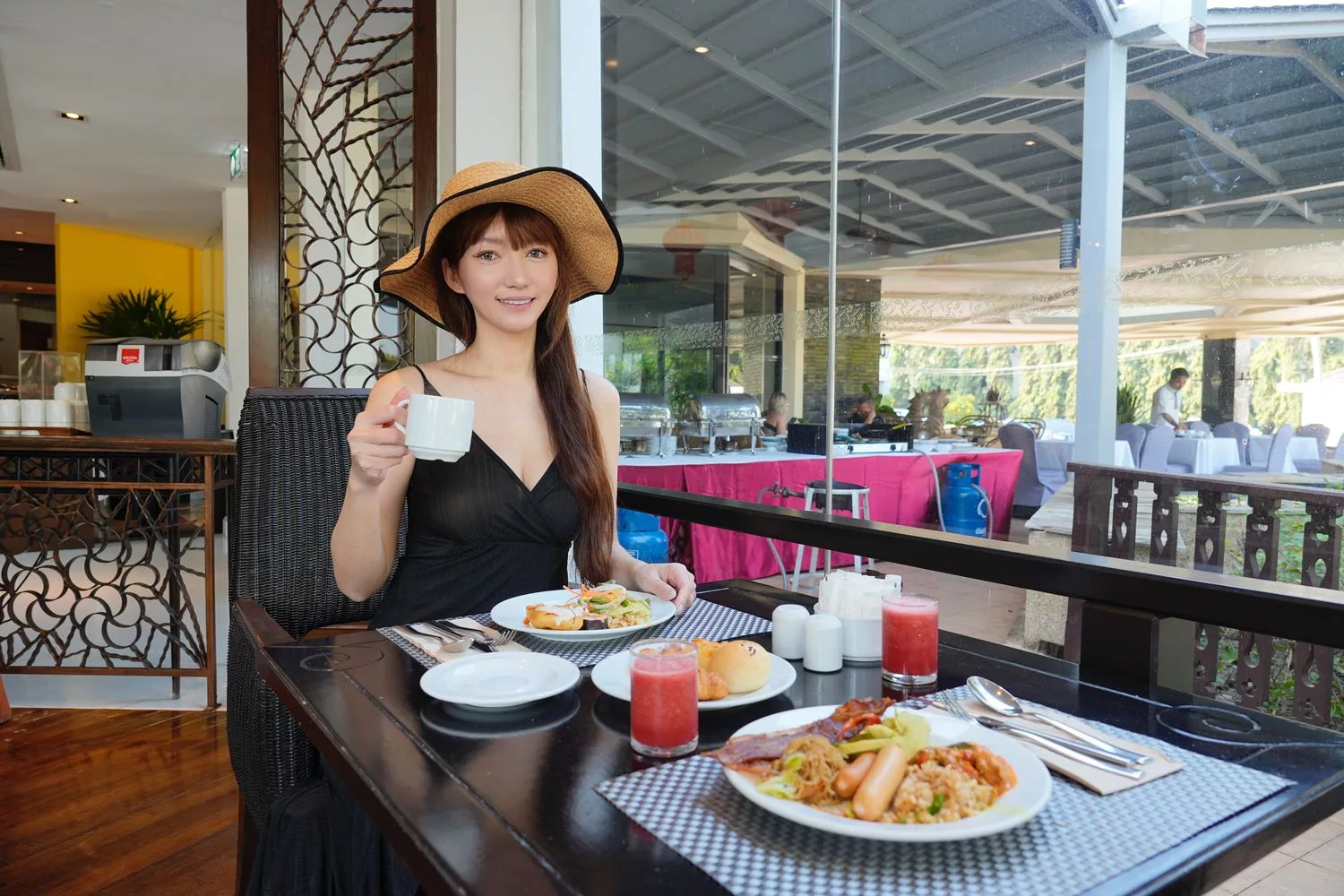 芭達雅步行街住宿 Siam Bayshore Resort Pattaya｜芭達雅暹羅海岸酒店，步行街走路1分鐘! @混血珊莎的奇幻旅程