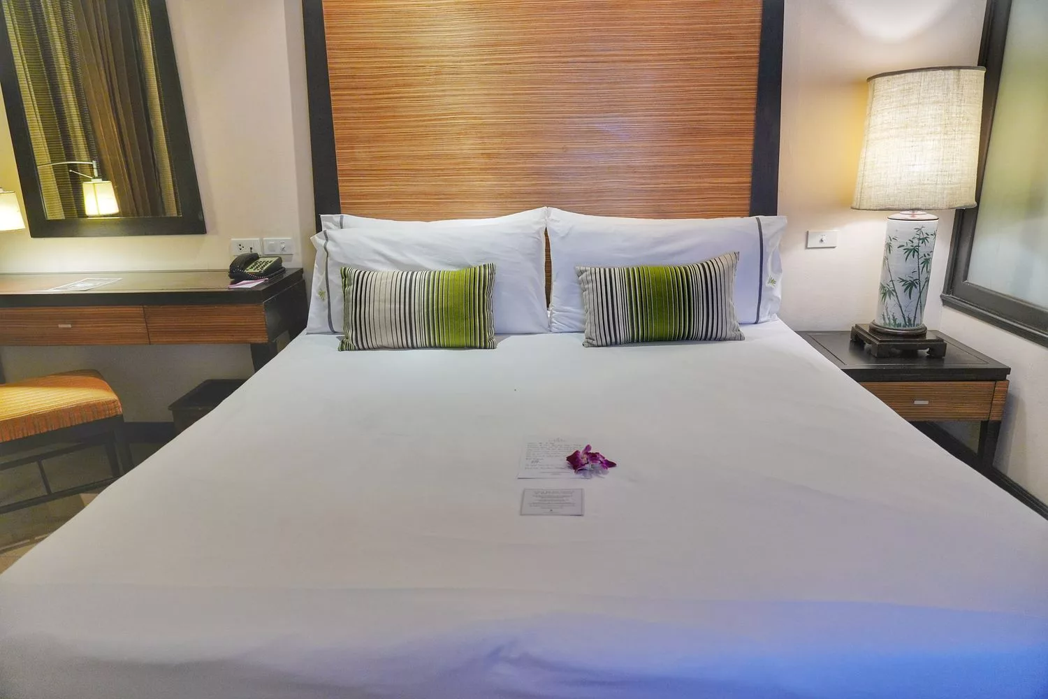 芭達雅步行街住宿 Siam Bayshore Resort Pattaya｜芭達雅暹羅海岸酒店，步行街走路1分鐘! @混血珊莎的奇幻旅程