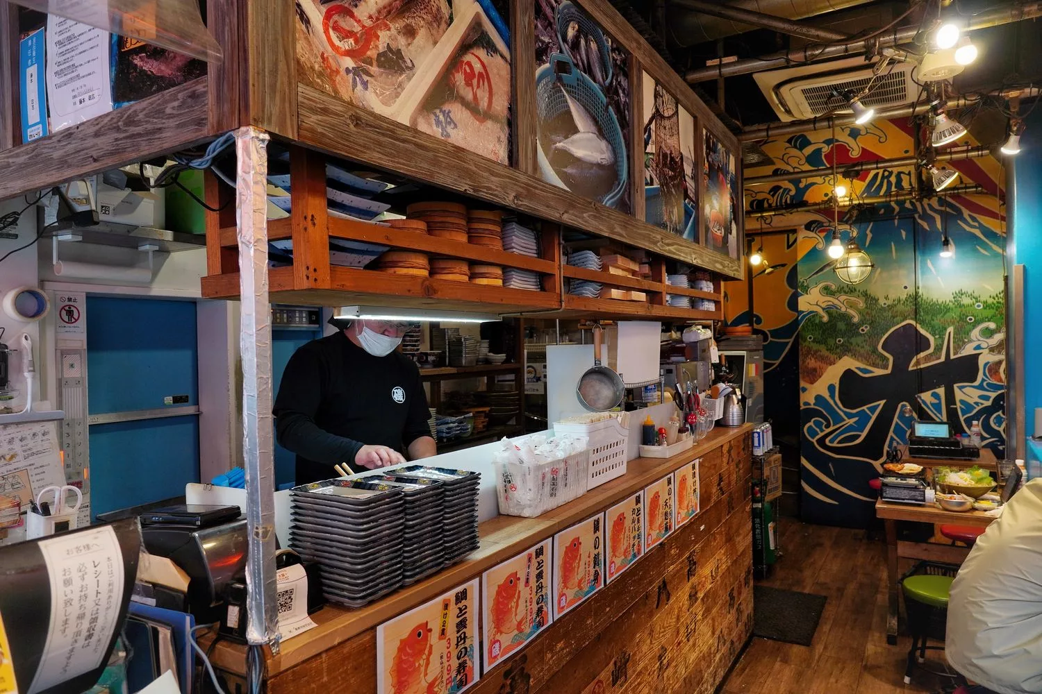【道頓堀宵夜】磯丸水產 道頓堀店，大阪超夯海鮮居酒屋， 24 小時營業，海鮮控的天堂! @混血珊莎的奇幻旅程