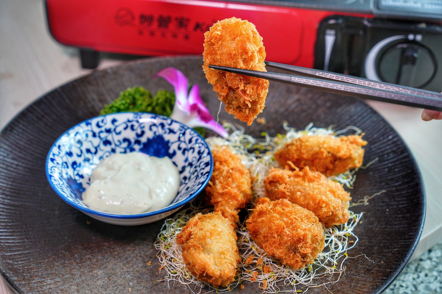 鮮滿樓海鮮料理｜萬里海鮮餐廳推薦每人800元大啖隱藏版龍蝦料理! @混血珊莎的奇幻旅程