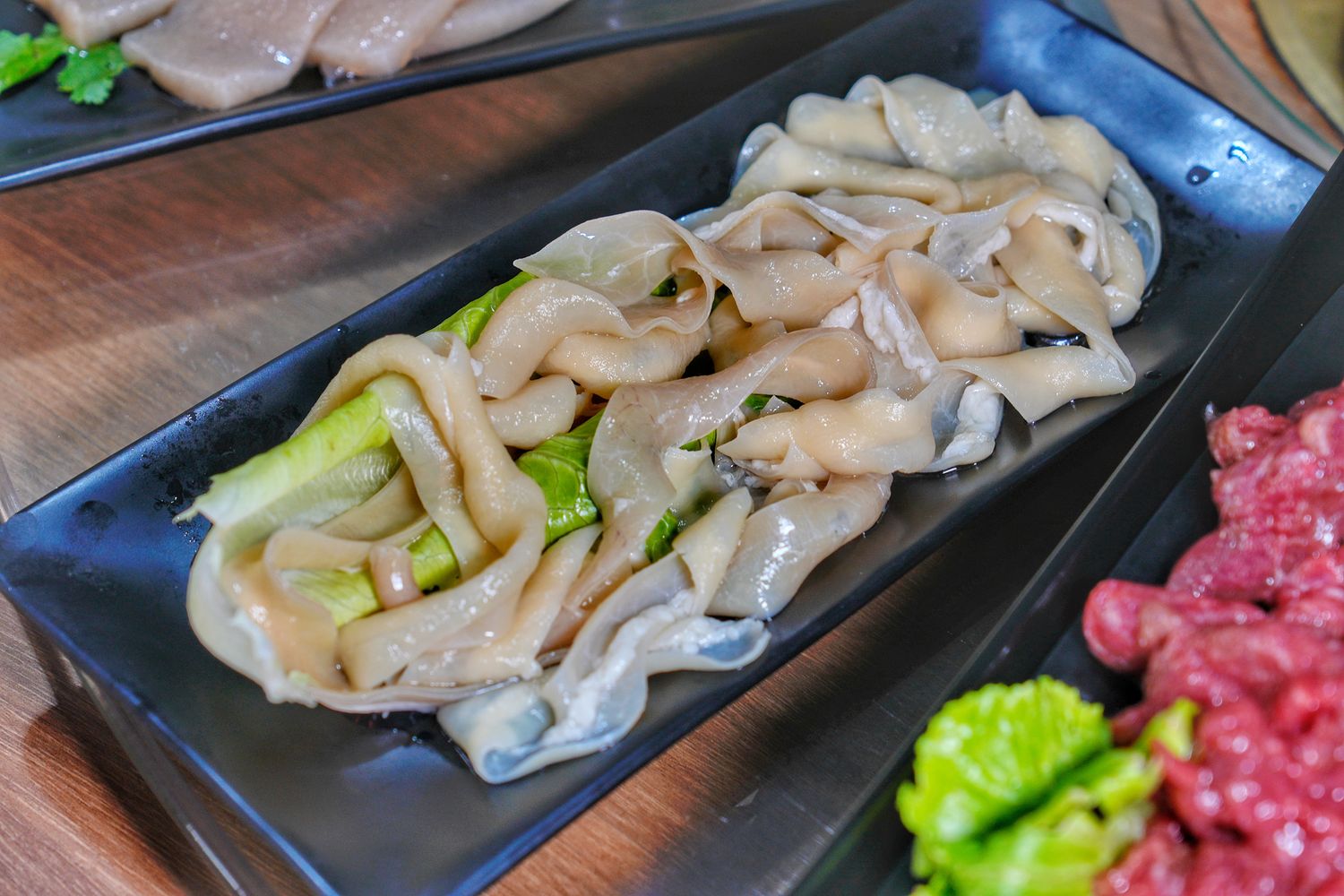 【豐原美食】十三涮四川料理｜道地川菜重慶麻辣鍋! @混血珊莎的奇幻旅程