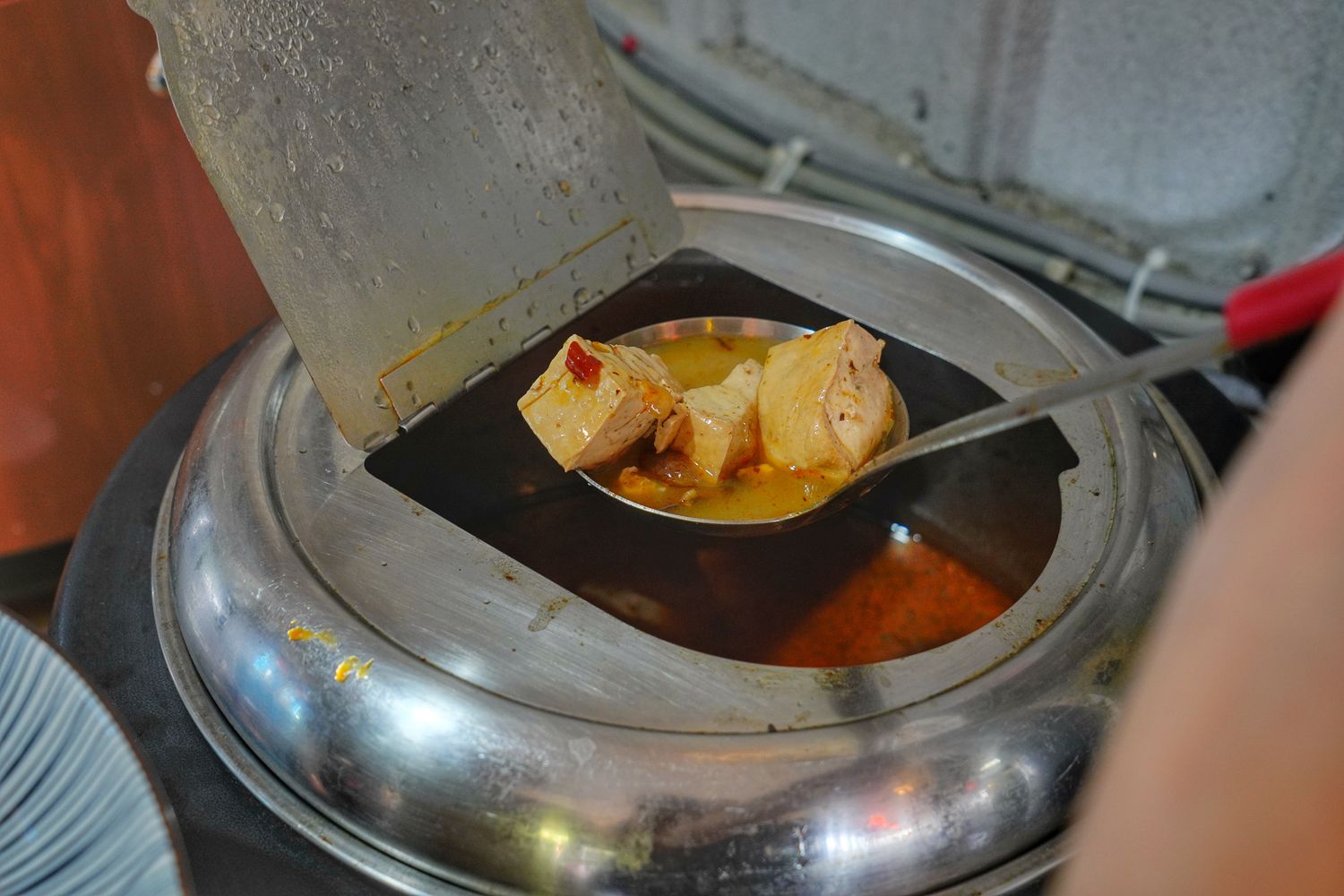 【豐原美食】十三涮四川料理｜道地川菜重慶麻辣鍋! @混血珊莎的奇幻旅程