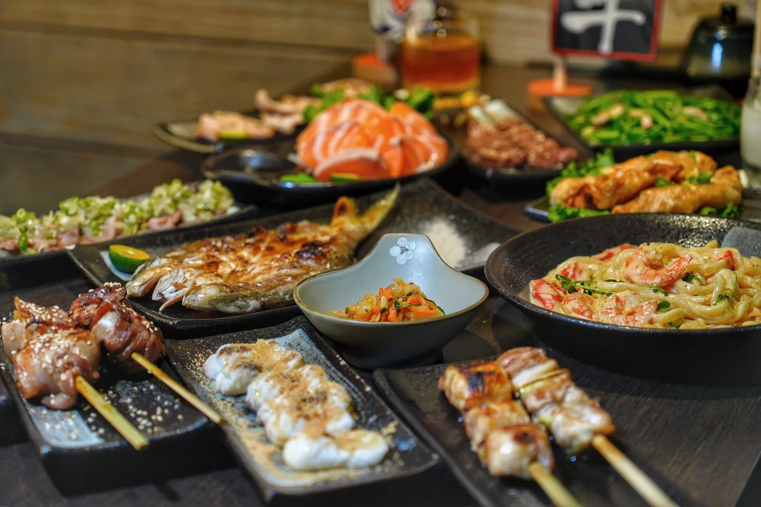 【2025新莊美食推薦】精選 13 間新莊餐廳，品嚐道地美味，滿足你的味蕾！ @混血珊莎的奇幻旅程