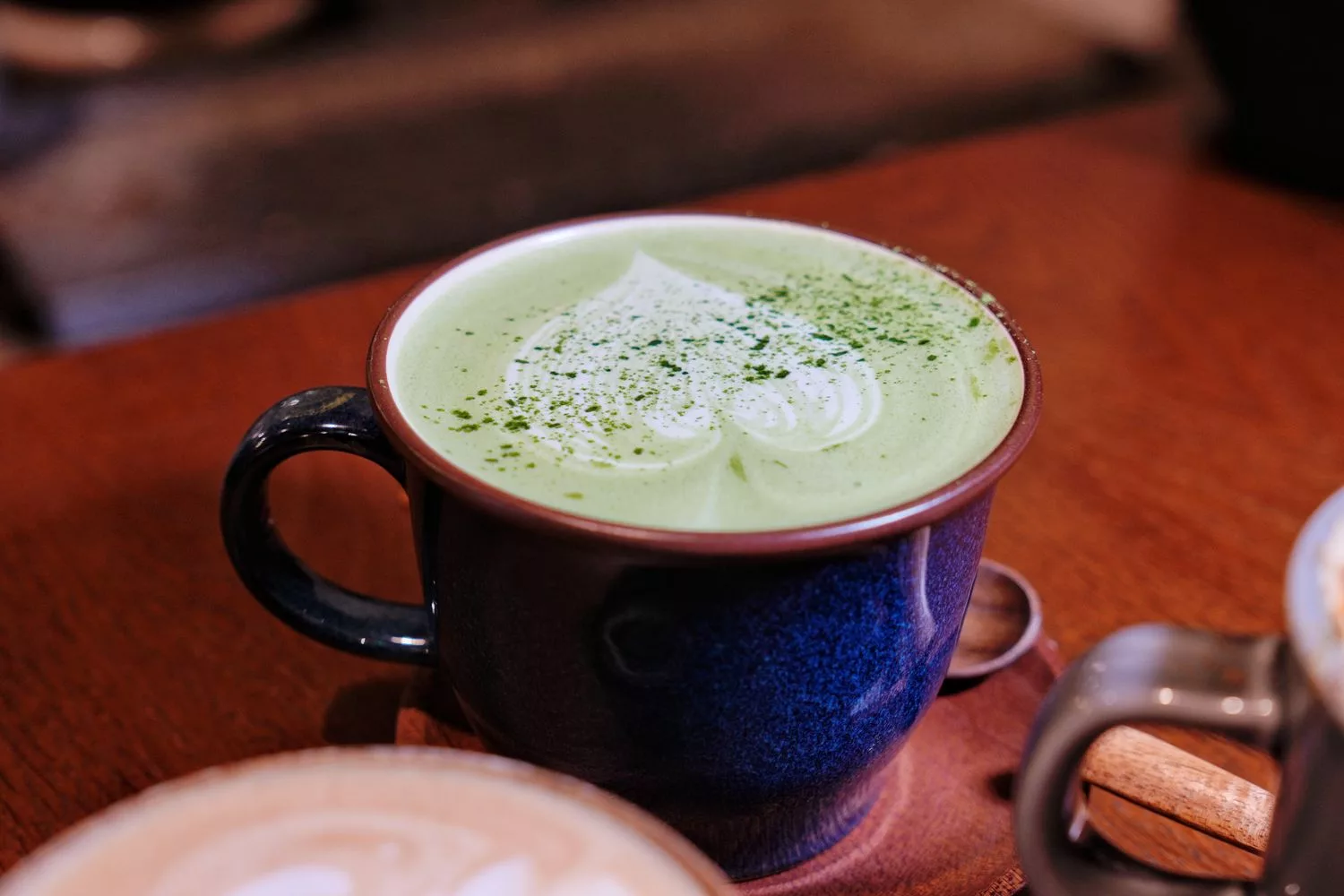 【正濱漁港咖啡廳】Kiku-cafe芍米，彩色屋港景第一排 @混血珊莎的奇幻旅程