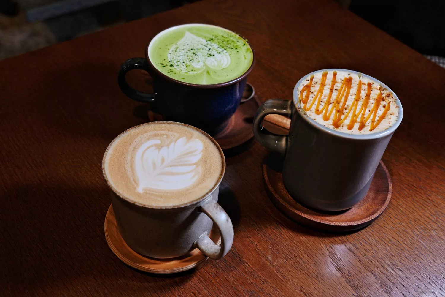 【正濱漁港咖啡廳】Kiku-cafe芍米，彩色屋港景第一排 @混血珊莎的奇幻旅程