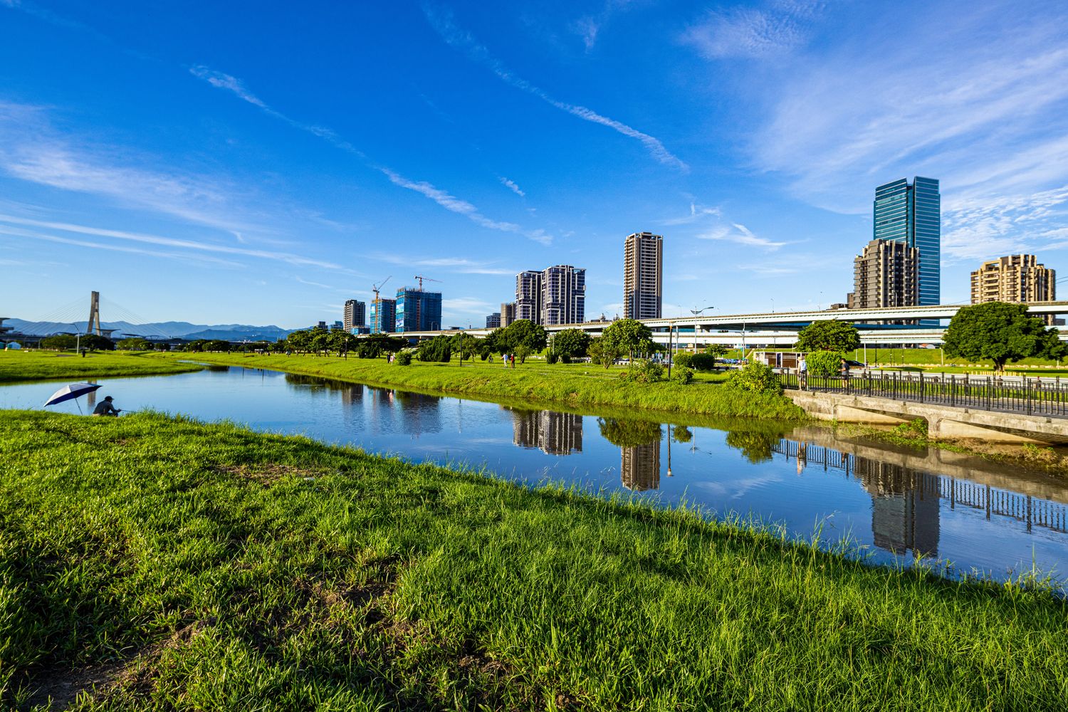 新濠漾3巴黎公園｜雙捷運三重建案左岸公園景觀首排，近CITYLINK三重店! @混血珊莎的奇幻旅程