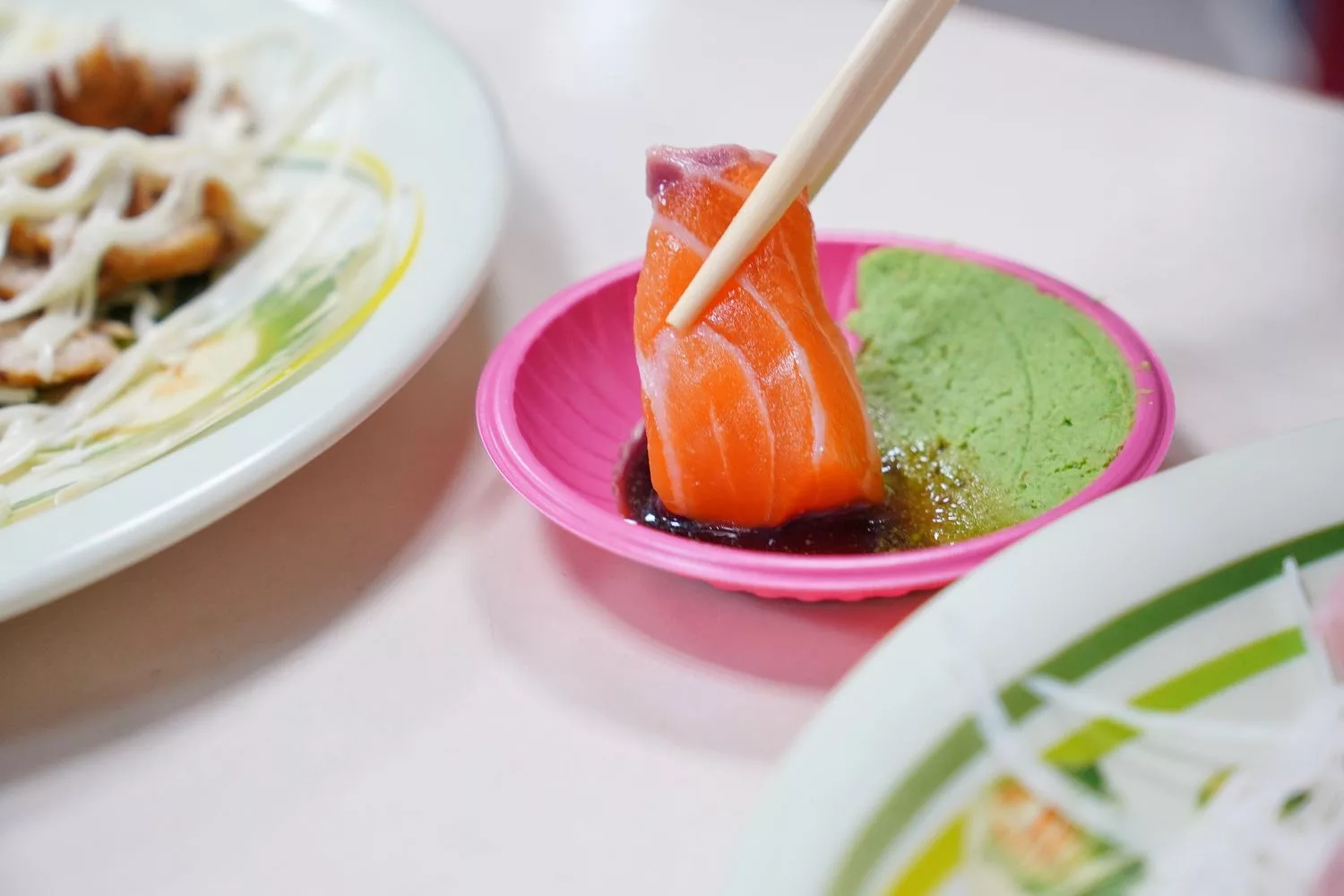 【榮生魚片】最高人氣基隆成功市場美食，Google評價破 4000 多則! @混血珊莎的奇幻旅程