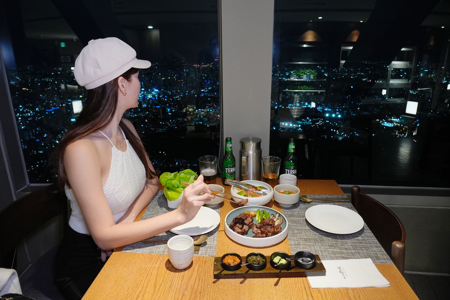 首爾塔餐廳hancook|百萬夜景N首爾塔韓Cook，必吃高級韓牛料理! @混血珊莎的奇幻旅程