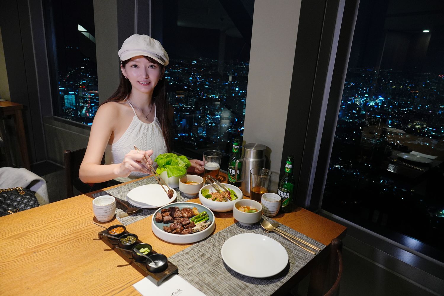 首爾塔餐廳hancook|百萬夜景N首爾塔韓Cook，必吃高級韓牛料理! @混血珊莎的奇幻旅程