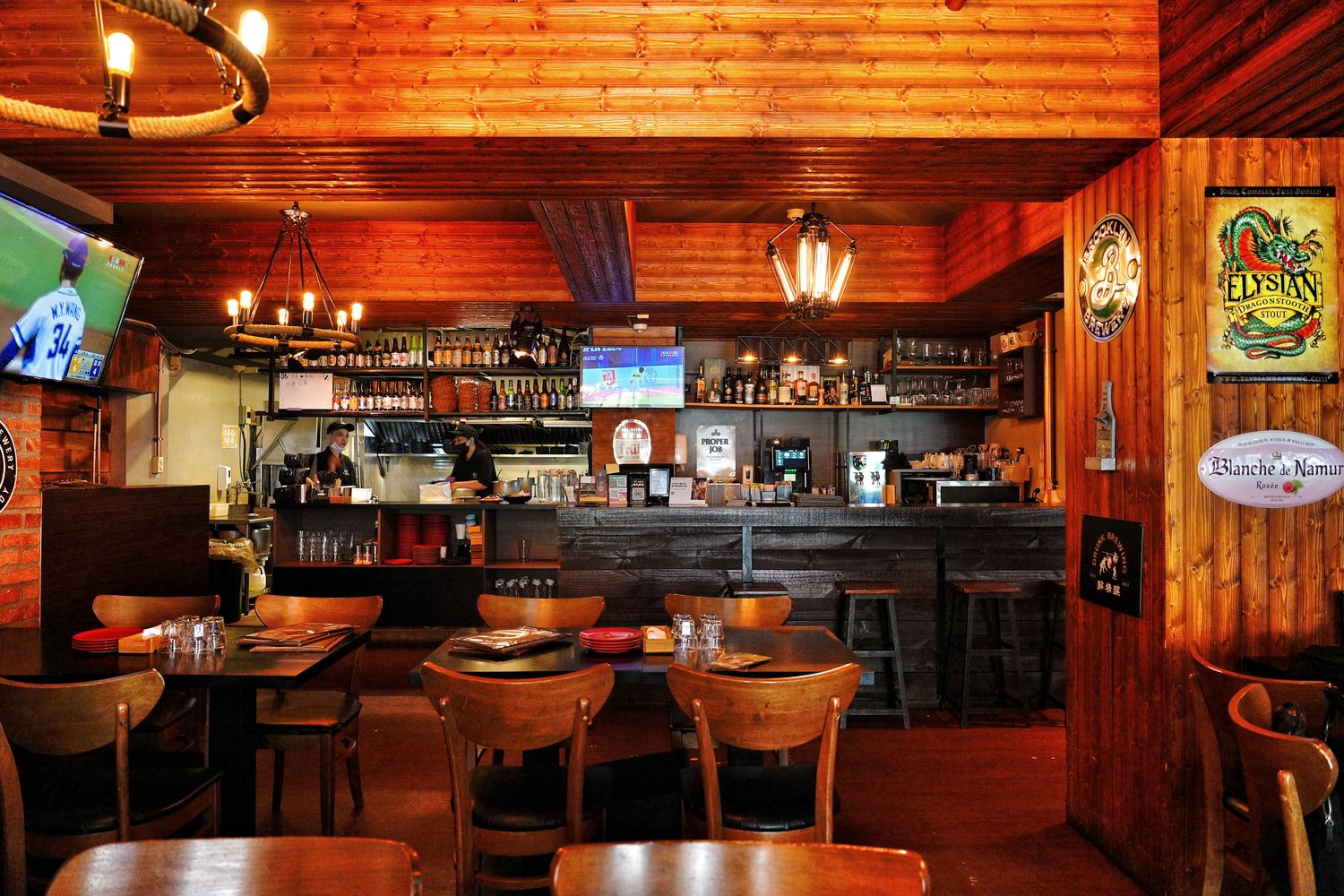 ABV地中海餐酒館光復店|台北西班牙餐廳爽喝百種精釀啤酒,不限時聚餐好去處! @混血珊莎的奇幻旅程 ABV地中海餐酒館光復店|台北西班牙餐廳爽喝百種精釀啤酒,不限時聚餐好去處! @混血珊莎的奇幻旅程