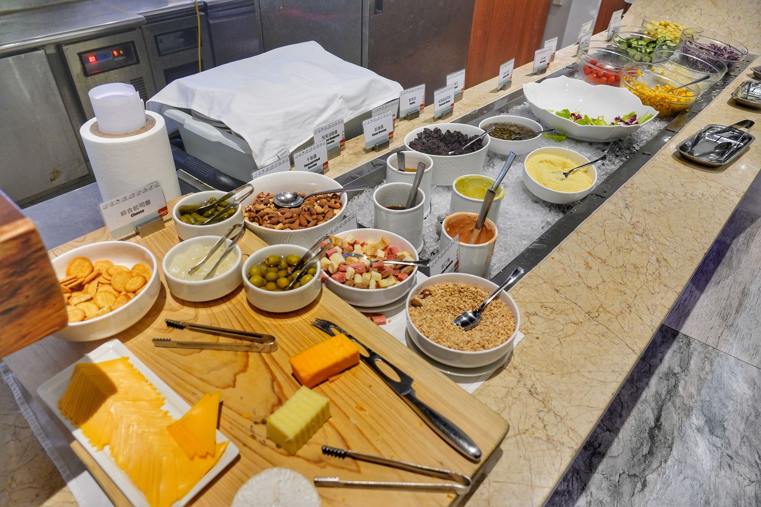 澎湖福朋喜來登酒店｜無邊際泳池/海陸Buffet/水上活動嗨翻天! @混血珊莎的奇幻旅程
