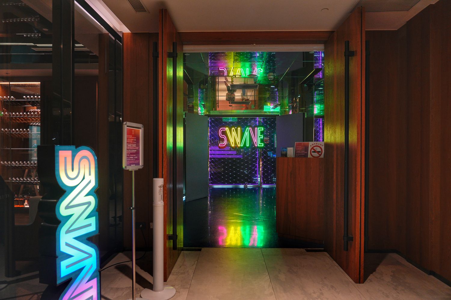 Swave bar 微浮酒吧｜澎湖酒吧推薦Live Band 駐唱! @混血珊莎的奇幻旅程