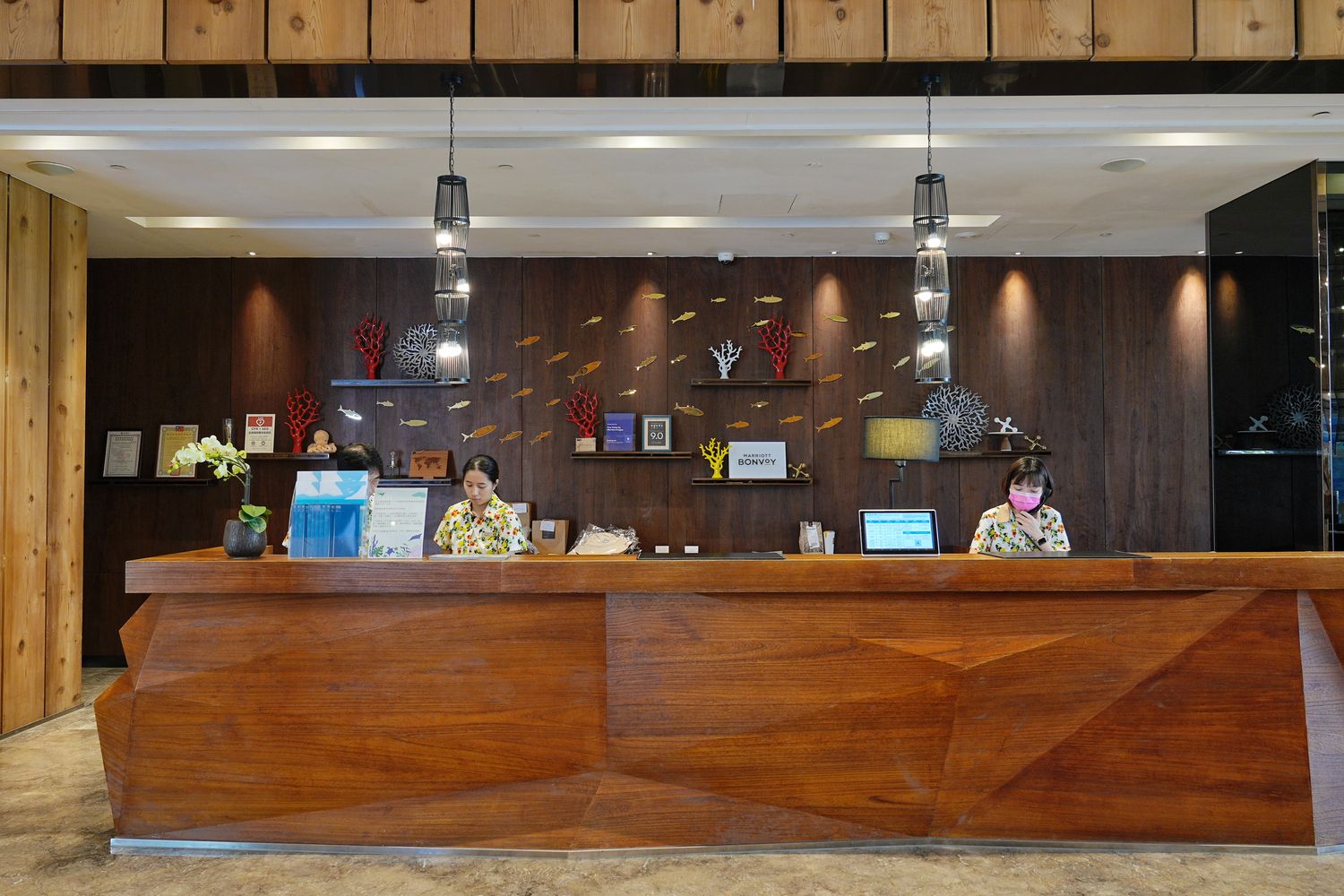 澎湖福朋喜來登酒店｜無邊際泳池/海陸Buffet/水上活動嗨翻天! @混血珊莎的奇幻旅程