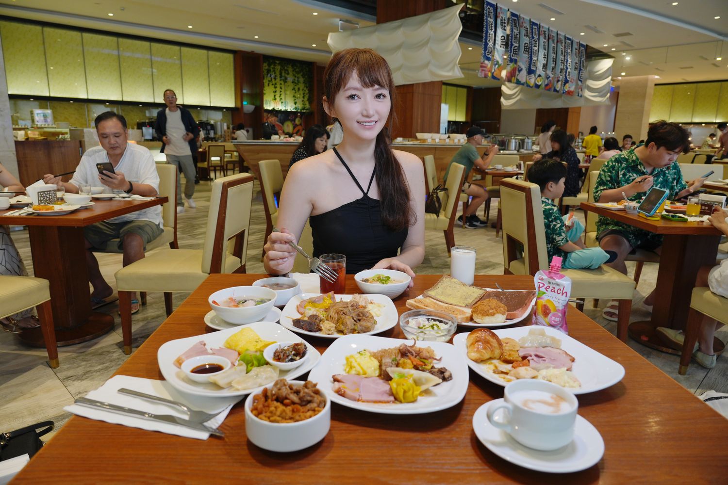 澎湖福朋喜來登酒店|無邊際泳池/海陸Buffet/水上活動嗨翻天! @混血珊莎的奇幻旅程 澎湖福朋喜來登酒店|無邊際泳池/海陸Buffet/水上活動嗨翻天! @混血珊莎的奇幻旅程