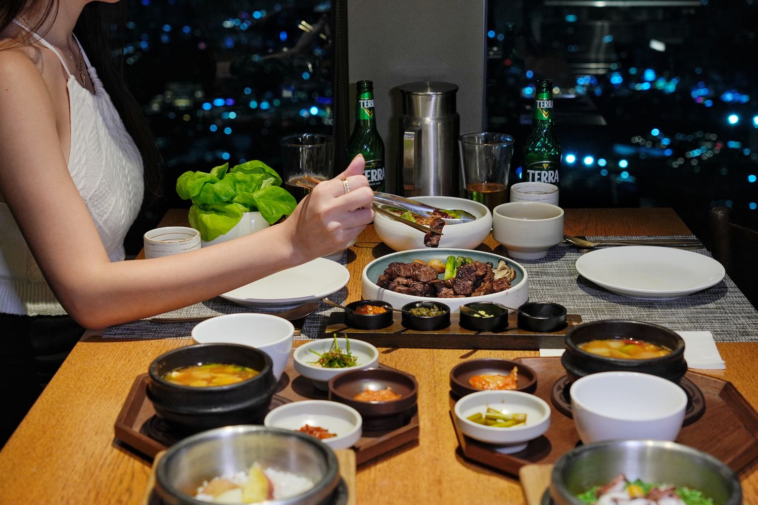 首爾塔餐廳hancook|百萬夜景N首爾塔韓Cook，必吃高級韓牛料理! @混血珊莎的奇幻旅程