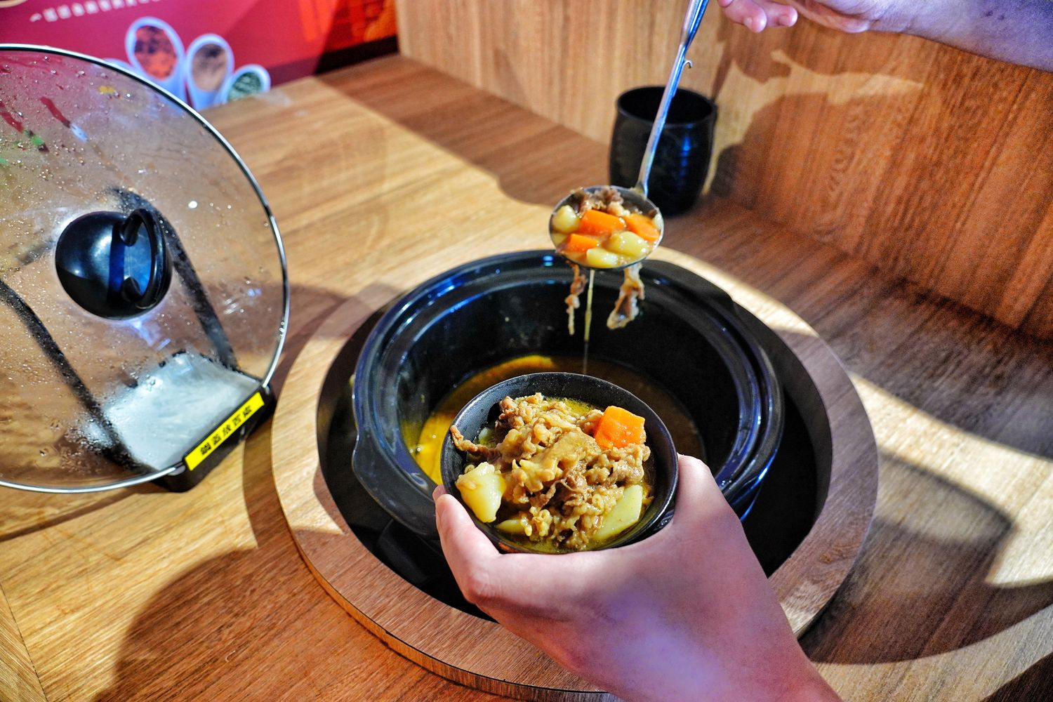 涮饗鍋食べ放題｜新開幕桃園火鍋吃到飽推薦，438 元起爽吃自助吧百種食材! @混血珊莎的奇幻旅程