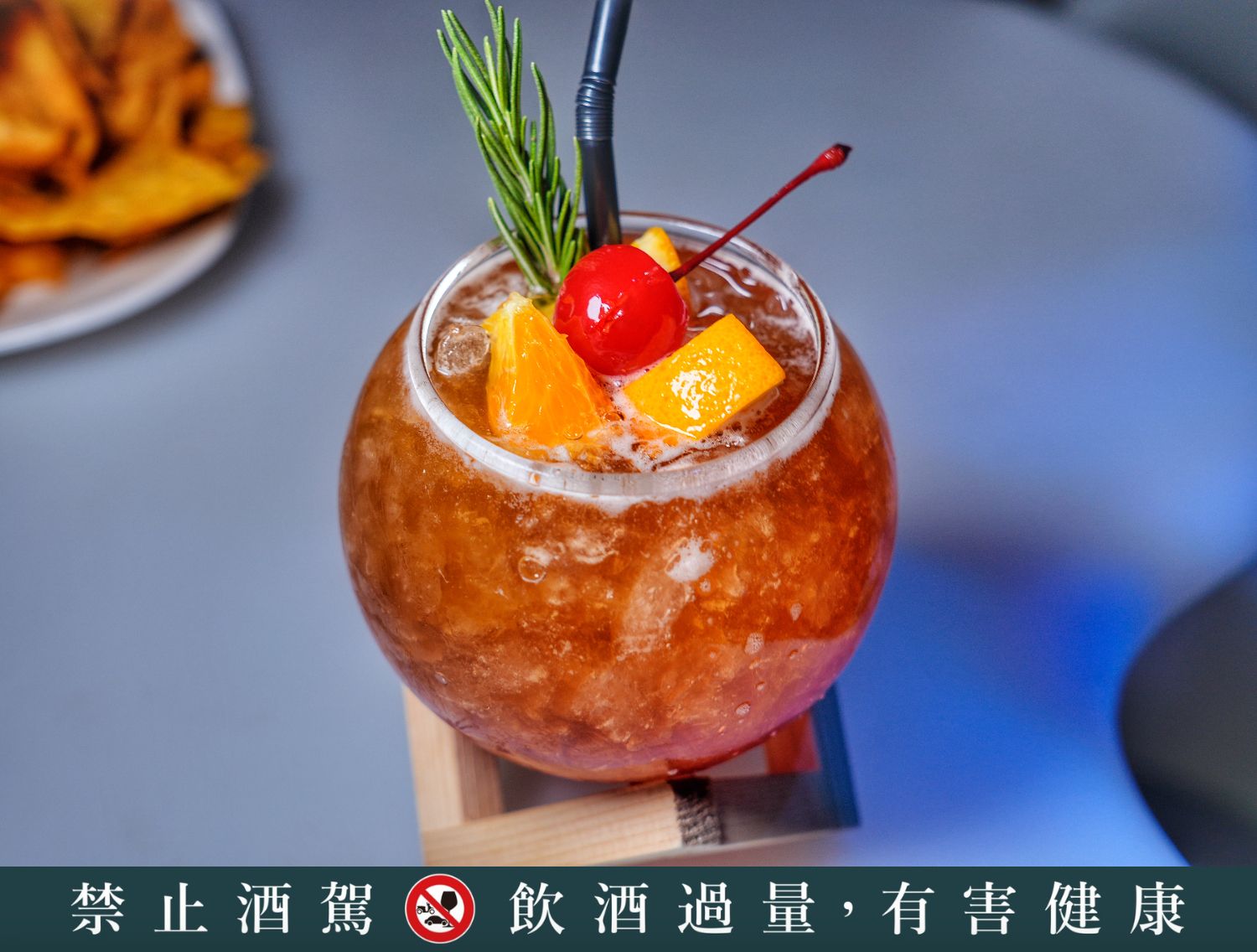 Swave bar 微浮酒吧｜澎湖酒吧推薦Live Band 駐唱! @混血珊莎的奇幻旅程
