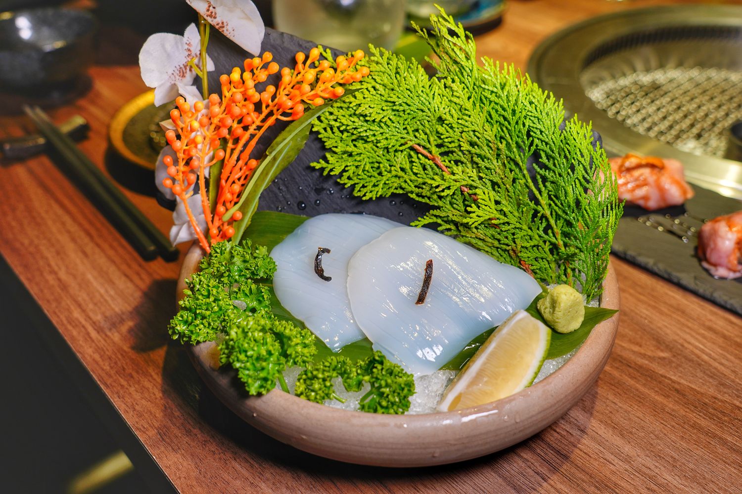 山鯨燒肉西屯店｜夢幻和牛寶箱，京都風慶生約會浪漫爆表! @混血珊莎的奇幻旅程