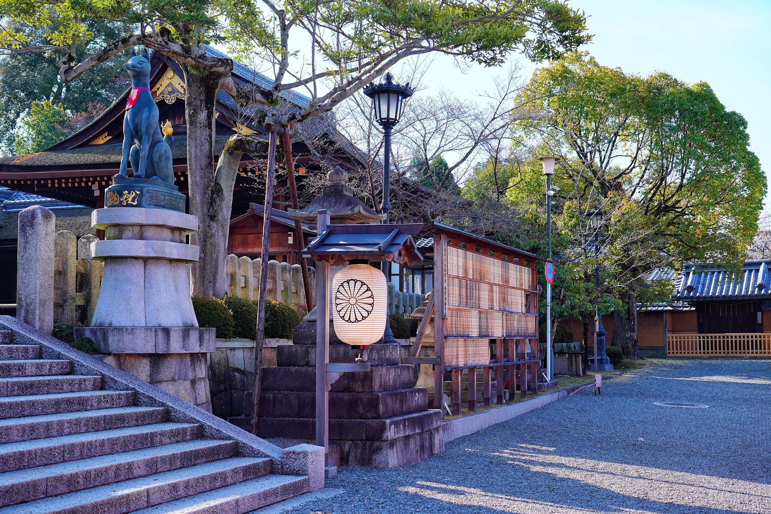 【京都伏見稻荷大社】壯觀千鳥居必拍重點攻略! @混血珊莎的奇幻旅程 【京都伏見稻荷大社】壯觀千鳥居必拍重點攻略! @混血珊莎的奇幻旅程