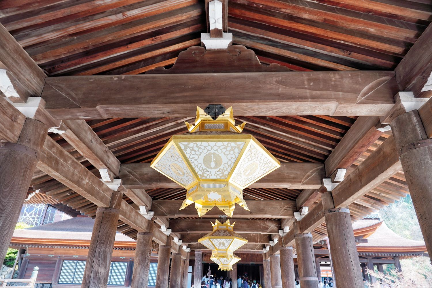 【京都清水寺】必看景點遊玩指南跟交通攻略! @混血珊莎的奇幻旅程