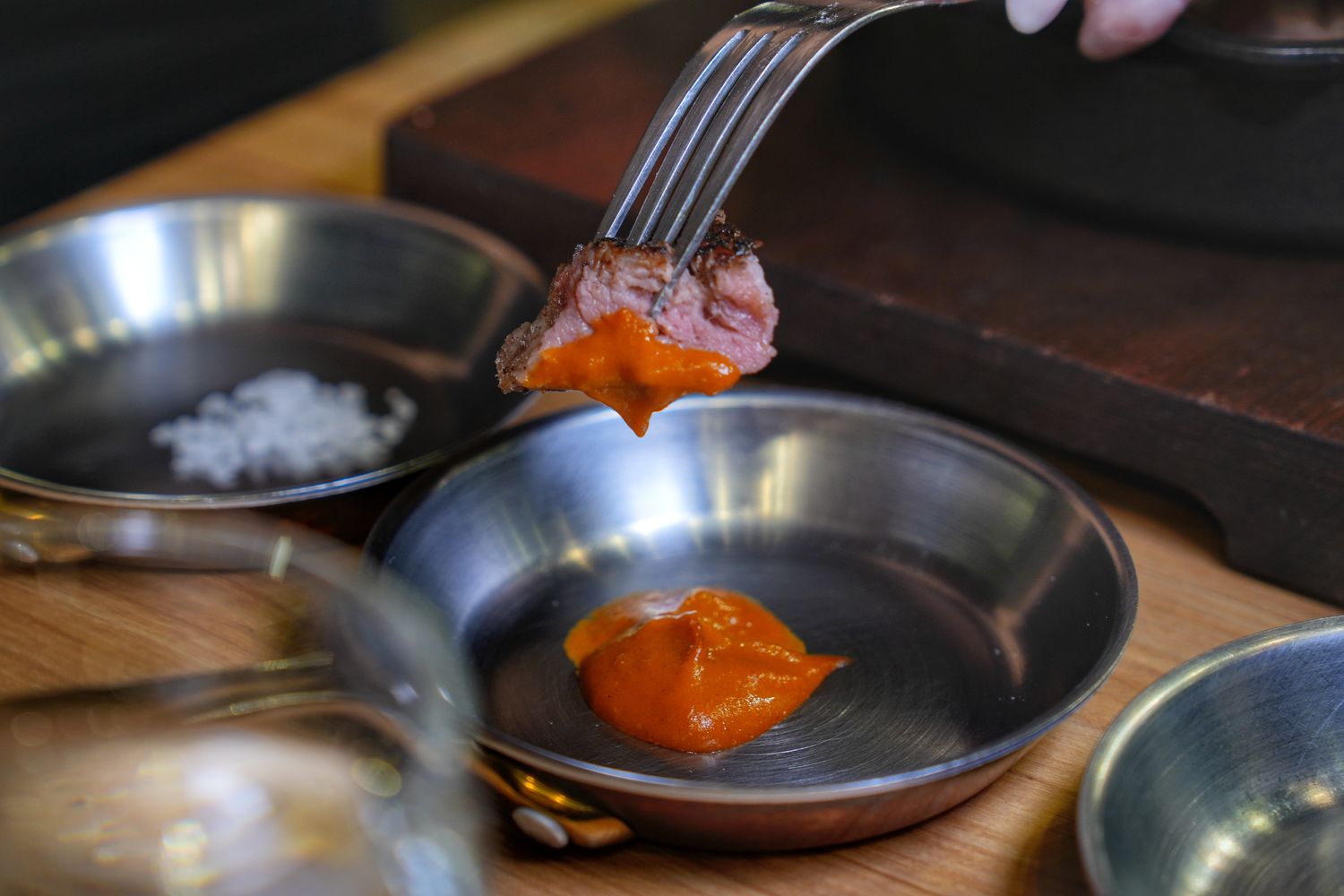 FORE restaurant 柴燒牛排|台中西區牛排慶生約會首選餐廳! @混血珊莎的奇幻旅程 FORE restaurant 柴燒牛排|台中西區牛排慶生約會首選餐廳! @混血珊莎的奇幻旅程