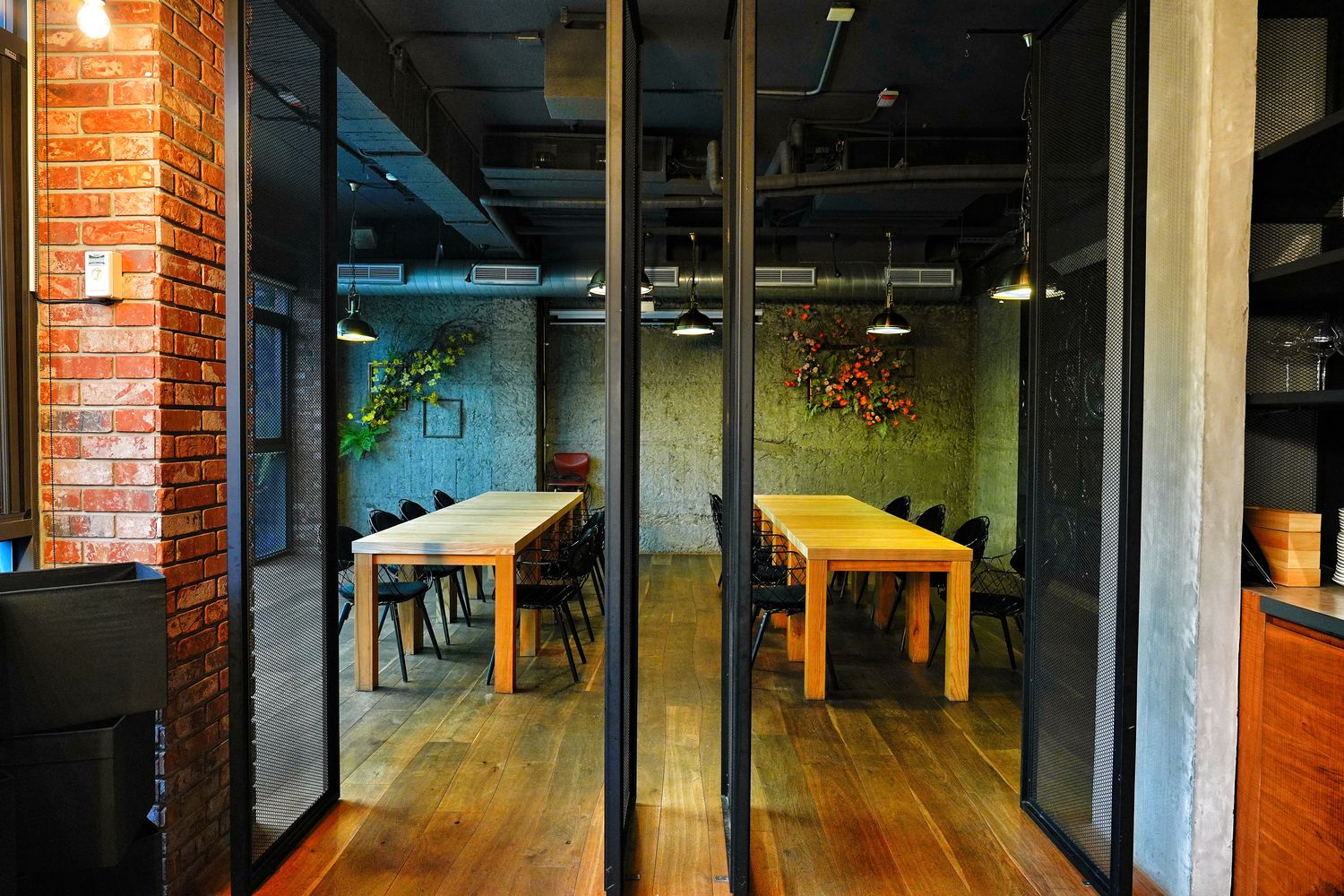 FORE restaurant 柴燒牛排｜台中西區牛排慶生約會首選餐廳! @混血珊莎的奇幻旅程