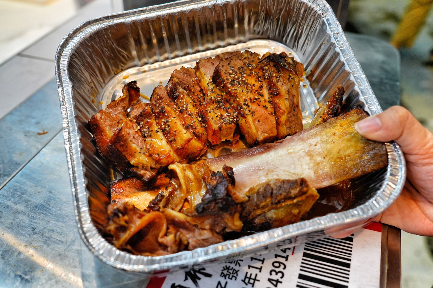 阿布潘水產｜台中百坪海鮮超市，中秋烤肉食材祭出超殺價格! @混血珊莎的奇幻旅程