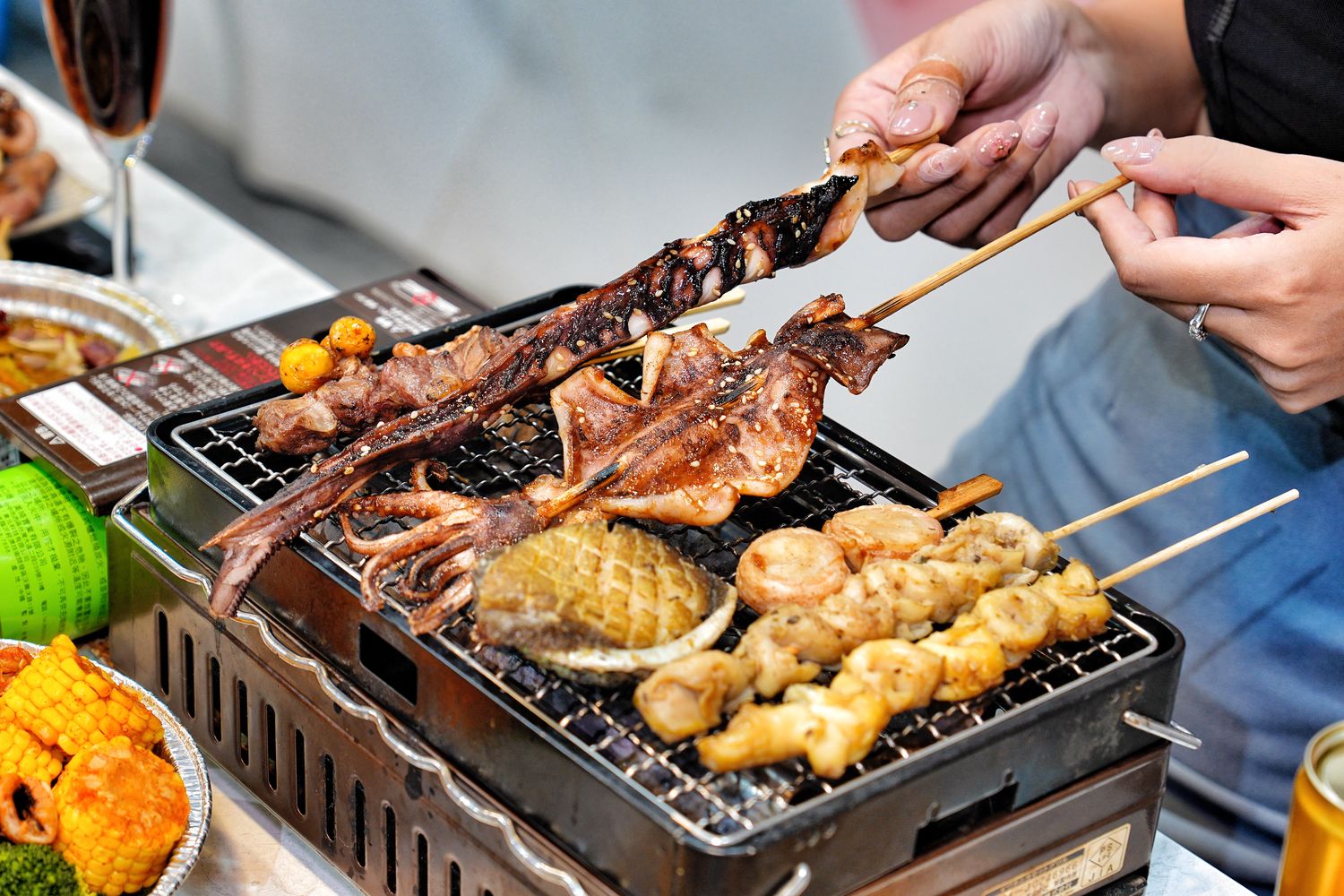 阿布潘水產｜台中百坪海鮮超市，中秋烤肉食材祭出超殺價格! @混血珊莎的奇幻旅程