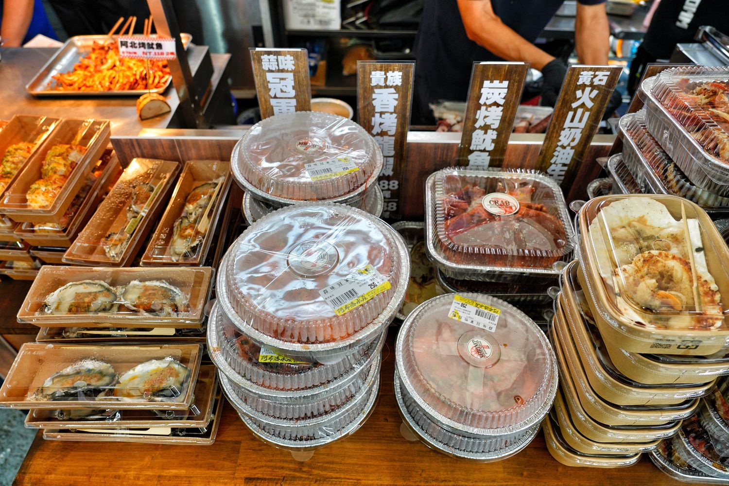 阿布潘水產｜台中百坪海鮮超市，中秋烤肉食材祭出超殺價格! @混血珊莎的奇幻旅程