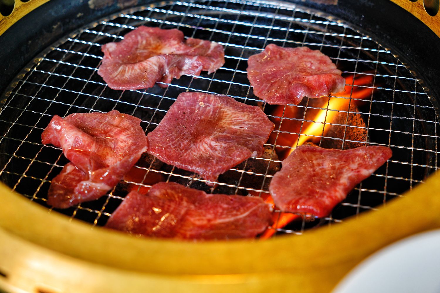 石垣牛專賣燒肉金城北谷總店｜超夯沖繩燒肉吃到飽，A5和牛牧場直送! @混血珊莎的奇幻旅程