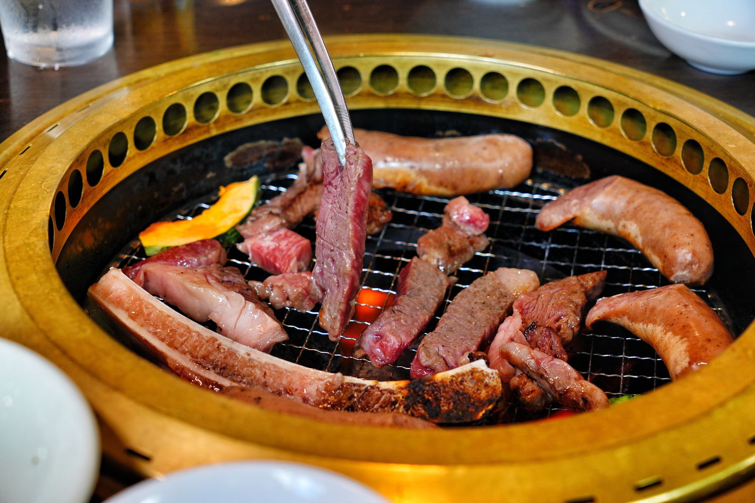 石垣牛專賣燒肉金城北谷總店｜超夯沖繩燒肉吃到飽，A5和牛牧場直送! @混血珊莎的奇幻旅程