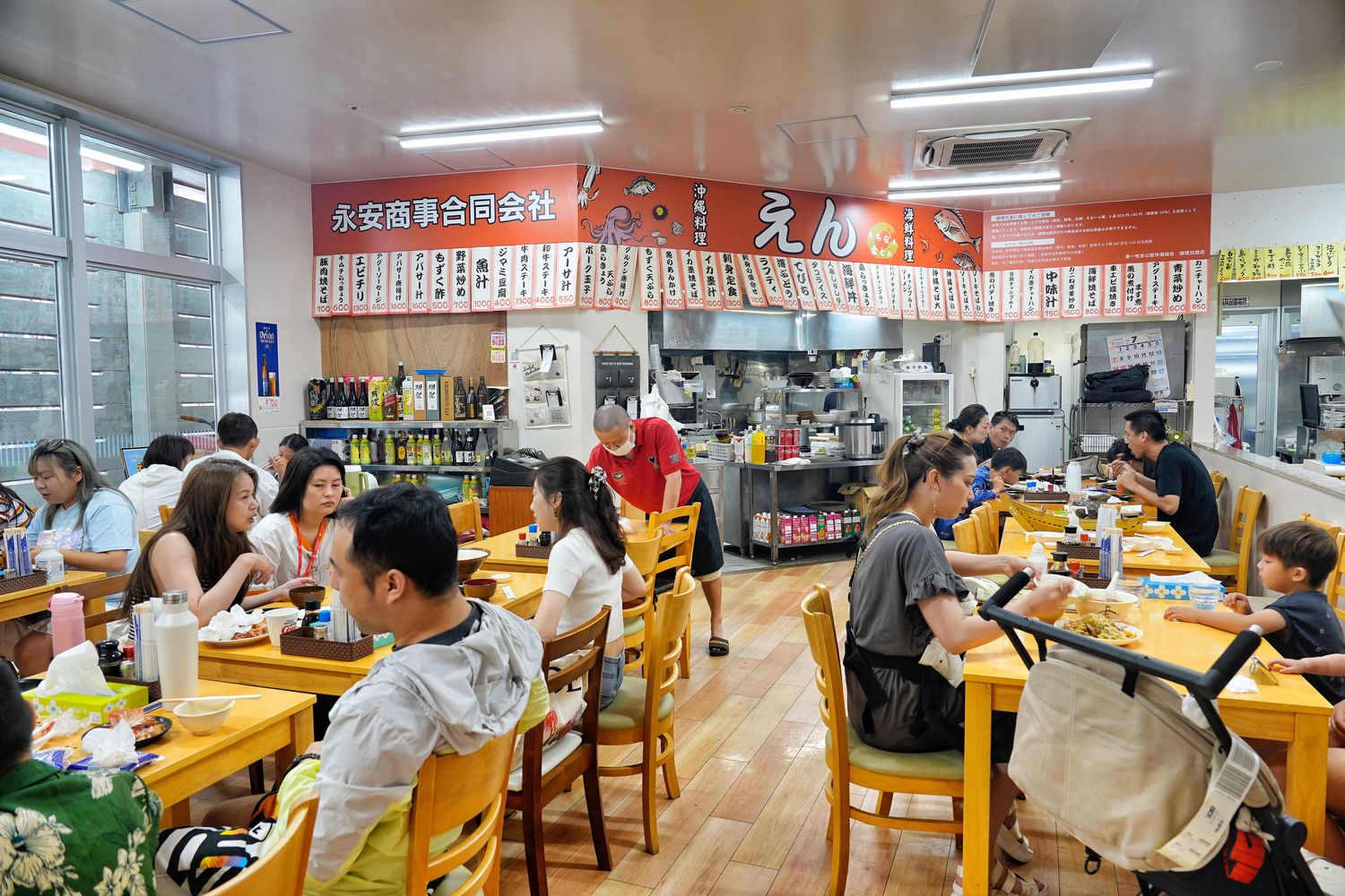 【2025沖繩美食】精選 11 間日本沖繩餐廳，石垣牛燒肉、拉麵、海鮮通通有! @混血珊莎的奇幻旅程