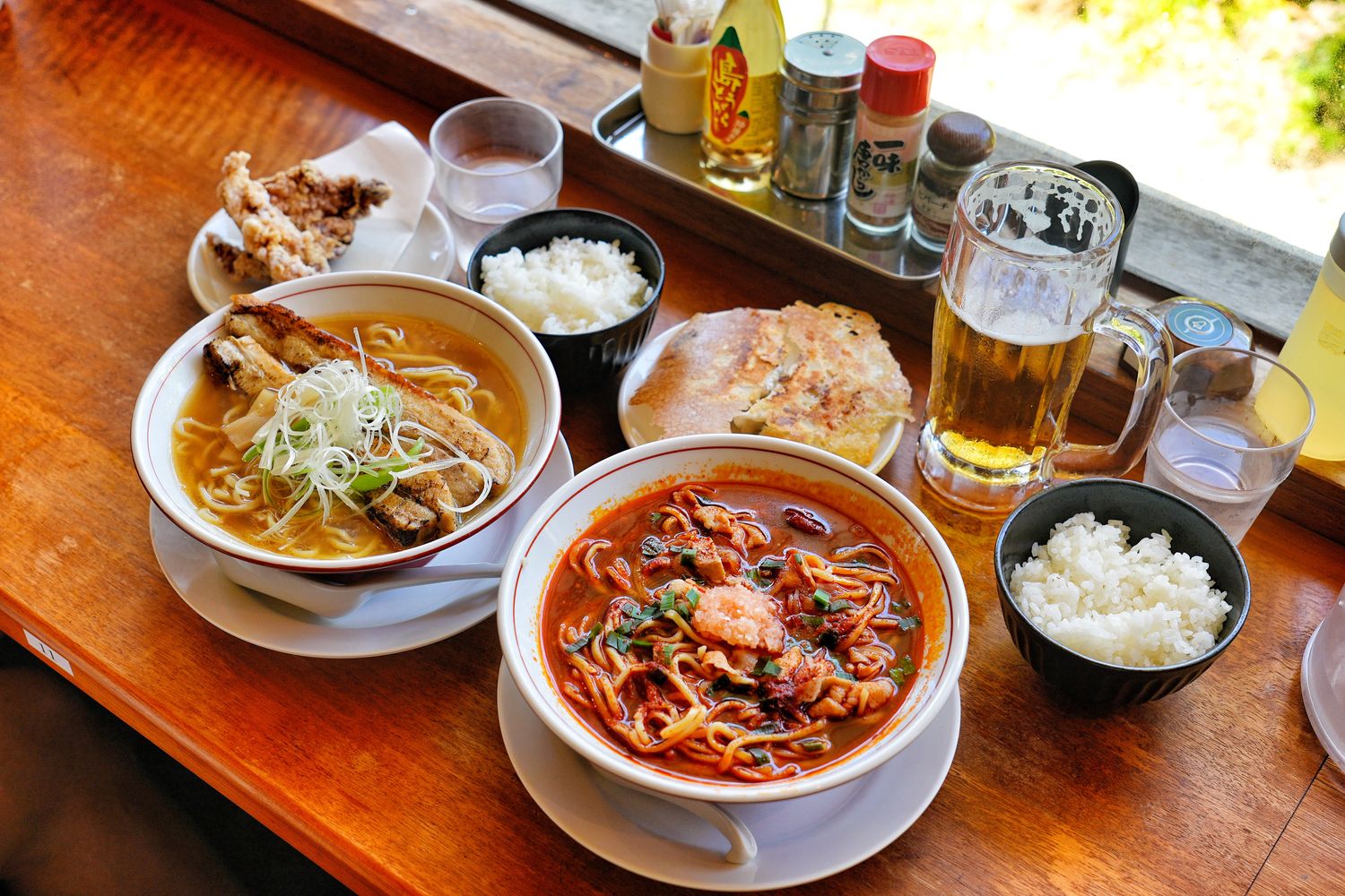 【2025沖繩美食】精選 11 間日本沖繩餐廳，石垣牛燒肉、拉麵、海鮮通通有! @混血珊莎的奇幻旅程