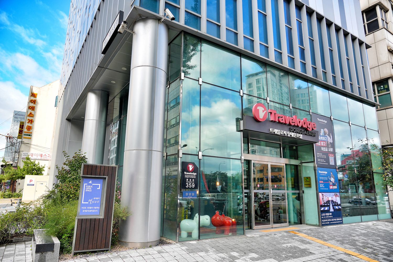 【2025首爾住宿推薦】精選 22 間韓國首爾飯店優惠，4區域全攻略! @混血珊莎的奇幻旅程