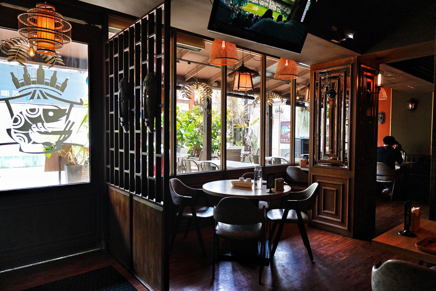 ABV南洋餐酒館｜台北平價早午餐只要 339 元，附咖椰吐司跟飲料! @混血珊莎的奇幻旅程