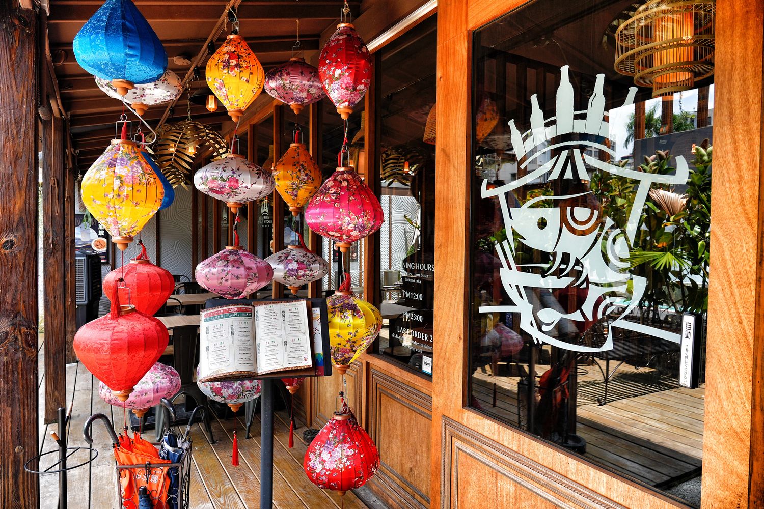 ABV南洋餐酒館｜台北平價早午餐只要 339 元，附咖椰吐司跟飲料! @混血珊莎的奇幻旅程