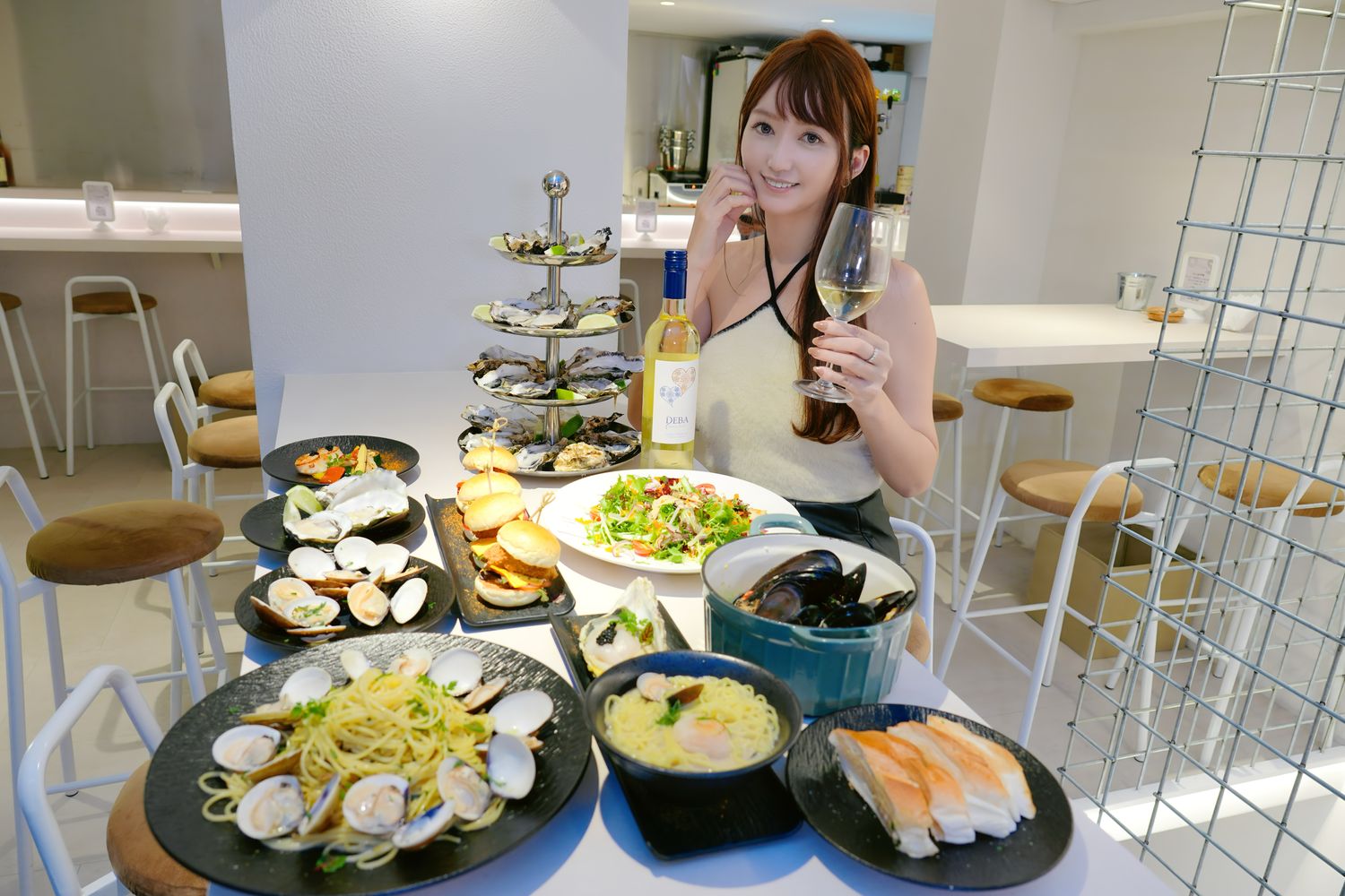 she&#8217;ll oyster bar 敘｜浮誇系台北生蠔塔， 1 顆只要 88 元起! @混血珊莎的奇幻旅程