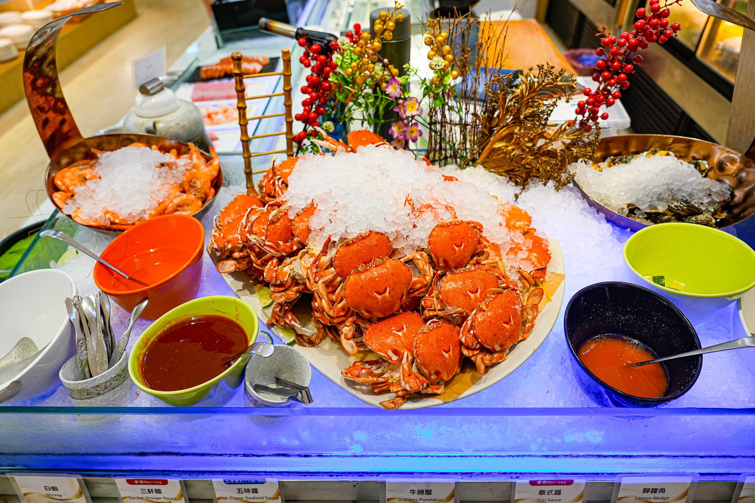 宜蘭礁溪美食|葛瑪蘭之星自助餐星苑餐廳:高CP值海陸百匯,現流海鮮、螃蟹任你吃! @混血珊莎的奇幻旅程 宜蘭礁溪美食|葛瑪蘭之星自助餐星苑餐廳:高CP值海陸百匯,現流海鮮、螃蟹任你吃! @混血珊莎的奇幻旅程