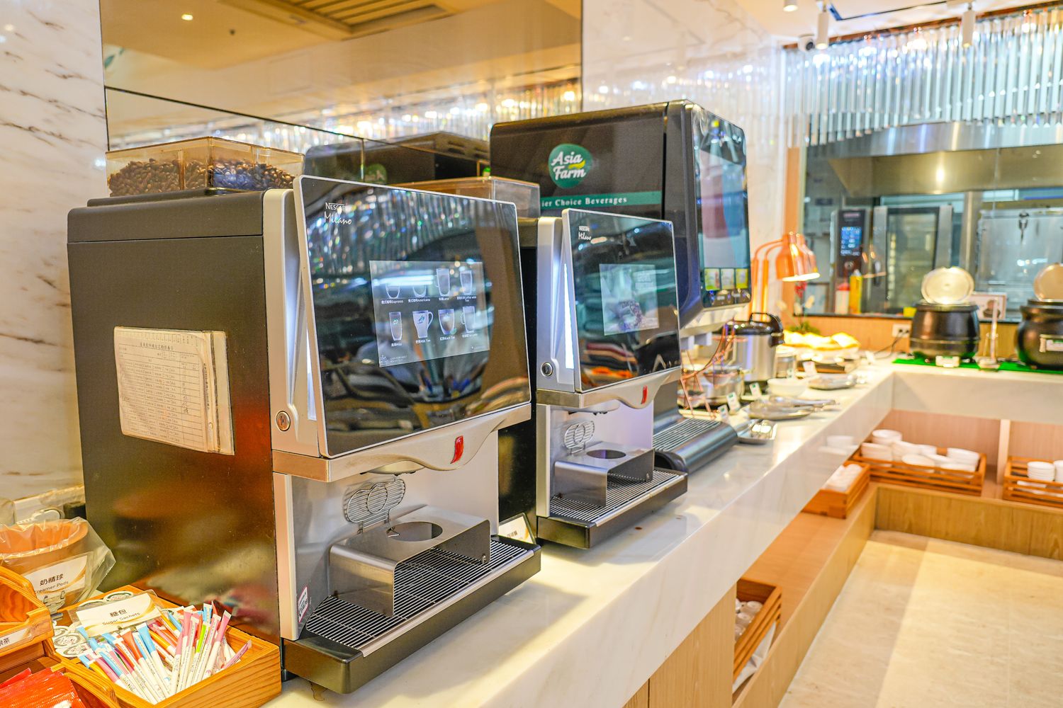 宜蘭礁溪美食|葛瑪蘭之星自助餐星苑餐廳:高CP值海陸百匯,現流海鮮、螃蟹任你吃! @混血珊莎的奇幻旅程 宜蘭礁溪美食|葛瑪蘭之星自助餐星苑餐廳:高CP值海陸百匯,現流海鮮、螃蟹任你吃! @混血珊莎的奇幻旅程