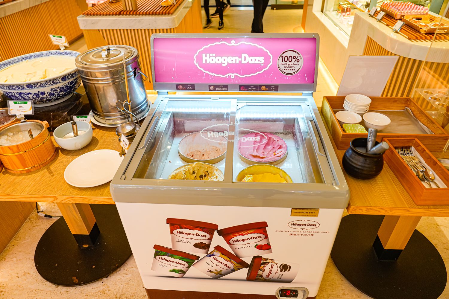 宜蘭礁溪美食|葛瑪蘭之星自助餐星苑餐廳:高CP值海陸百匯,現流海鮮、螃蟹任你吃! @混血珊莎的奇幻旅程 宜蘭礁溪美食|葛瑪蘭之星自助餐星苑餐廳:高CP值海陸百匯,現流海鮮、螃蟹任你吃! @混血珊莎的奇幻旅程