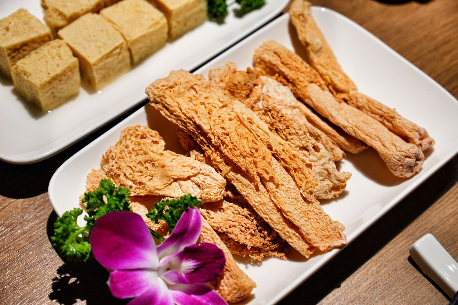 中山區火鍋｜星曜雞湯，新開幕欣欣百貨餐廳，雞湯界LV華麗登場! @混血珊莎的奇幻旅程