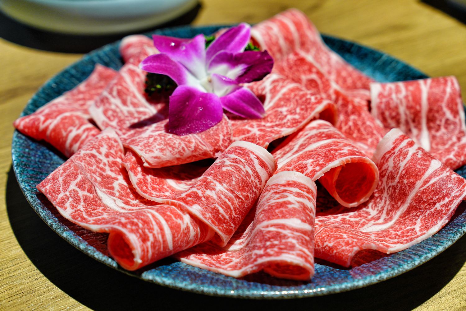 中山區火鍋｜星曜雞湯，新開幕欣欣百貨餐廳，雞湯界LV華麗登場! @混血珊莎的奇幻旅程
